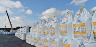 Väetisetonnid sadamates ootavad lahendust